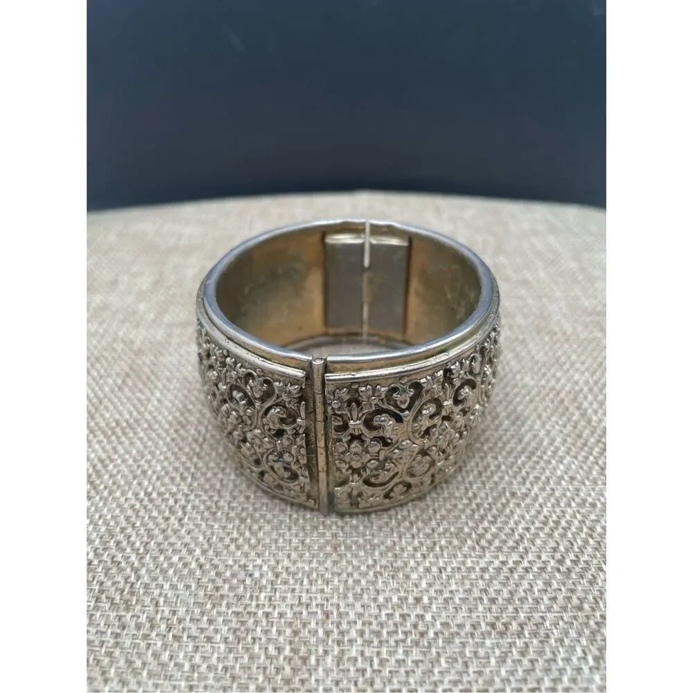 Vintage Silver Tone Wide Cuff Bangle Bracelet Scrolled Fancy Safety Chain
